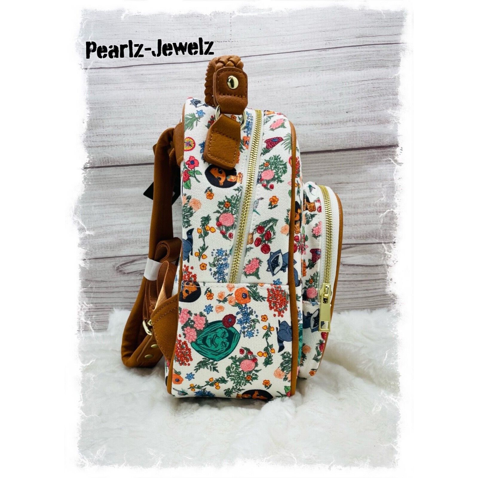Disney Her Universe Pocahontas Chibi Meeko Flit Floral Backpack Box Size ONE SIZE - 3 Thumbnail