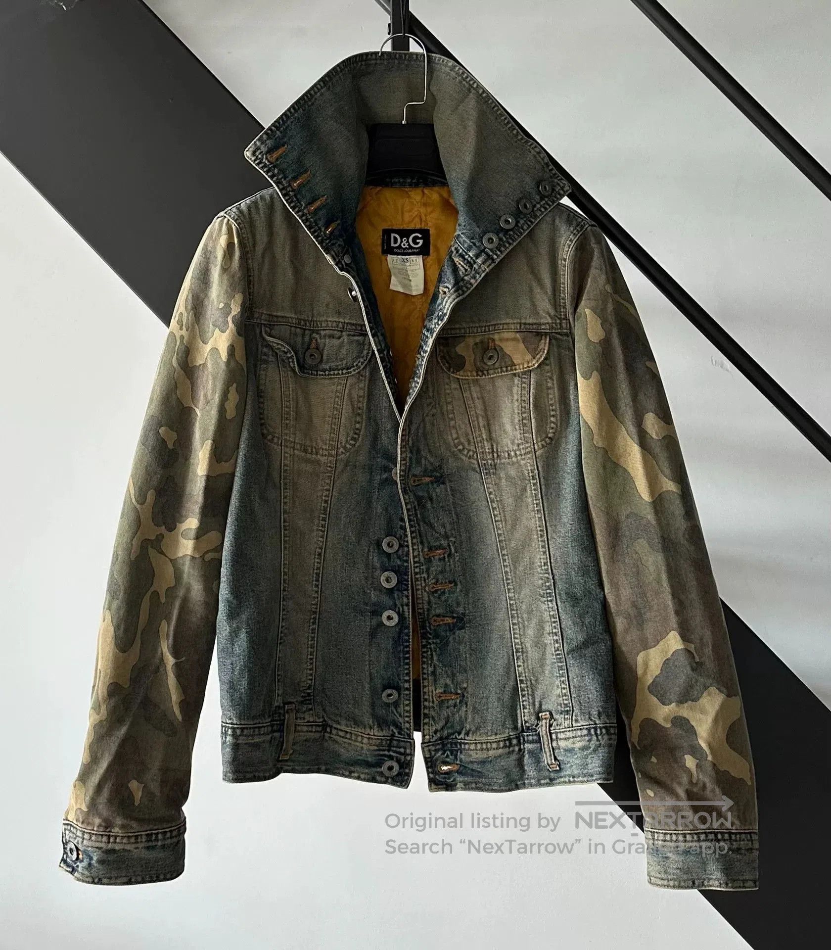 Dolce & Gabbana Camouflage Collar Jacket by Dolce & Gabbana. Size US XS / EU 42 / 0 - 1 Thumbnail