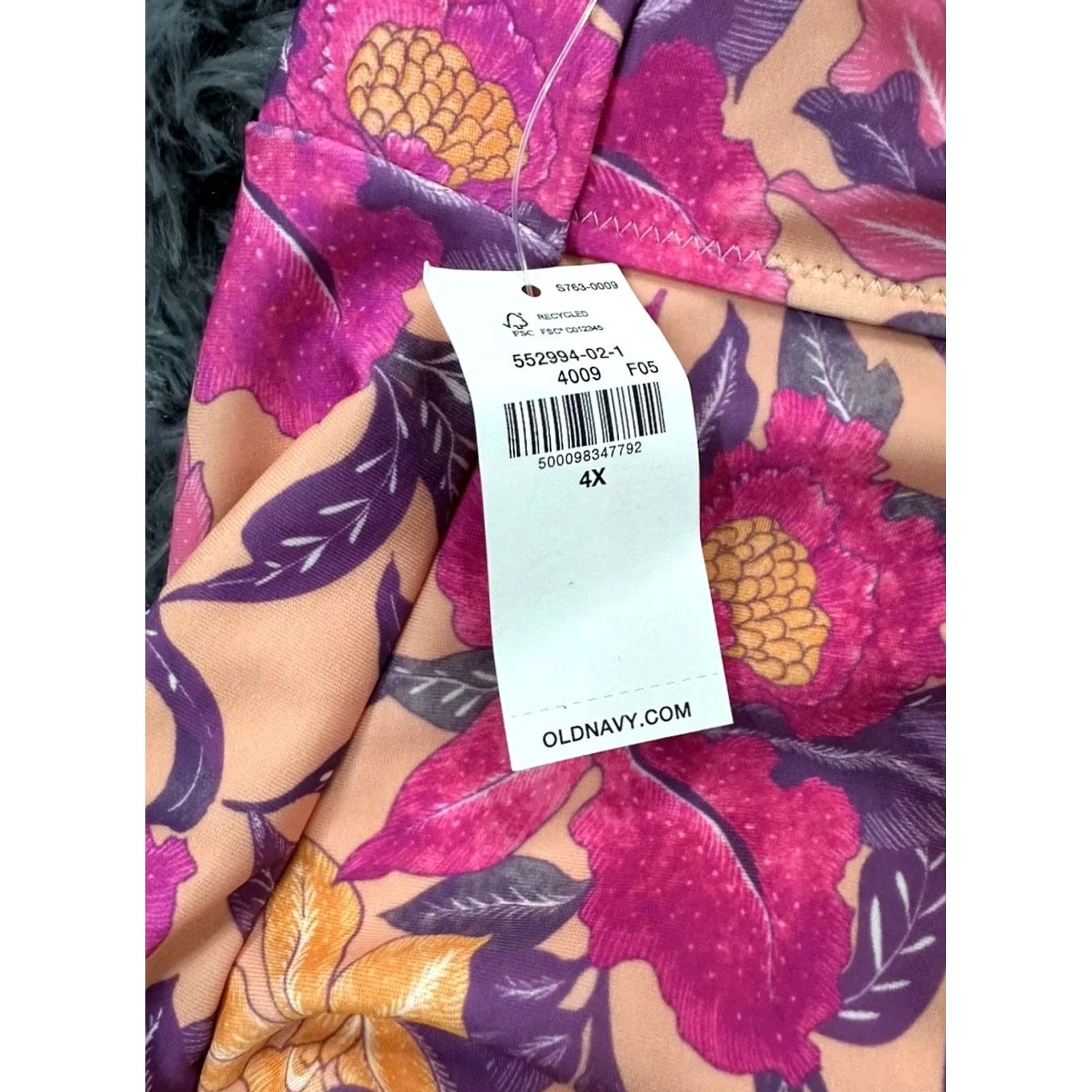 Old Navy Old Navy Womens Peach Floral Ruffle Sleeveless V Neck One Piece Swimsuit Size 4X Size ONE SIZE - 4 Thumbnail