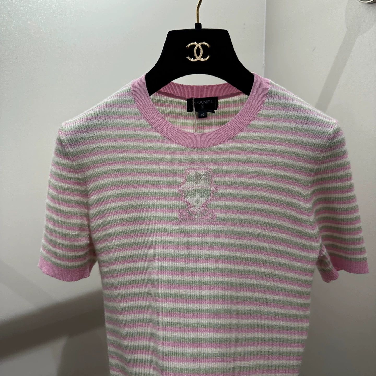 Chanel Chanel apr545 25 Stripe Cashmere Jacquard Short Sleeve 40 Size M / US 6-8 / IT 42-44 - 6 Thumbnail