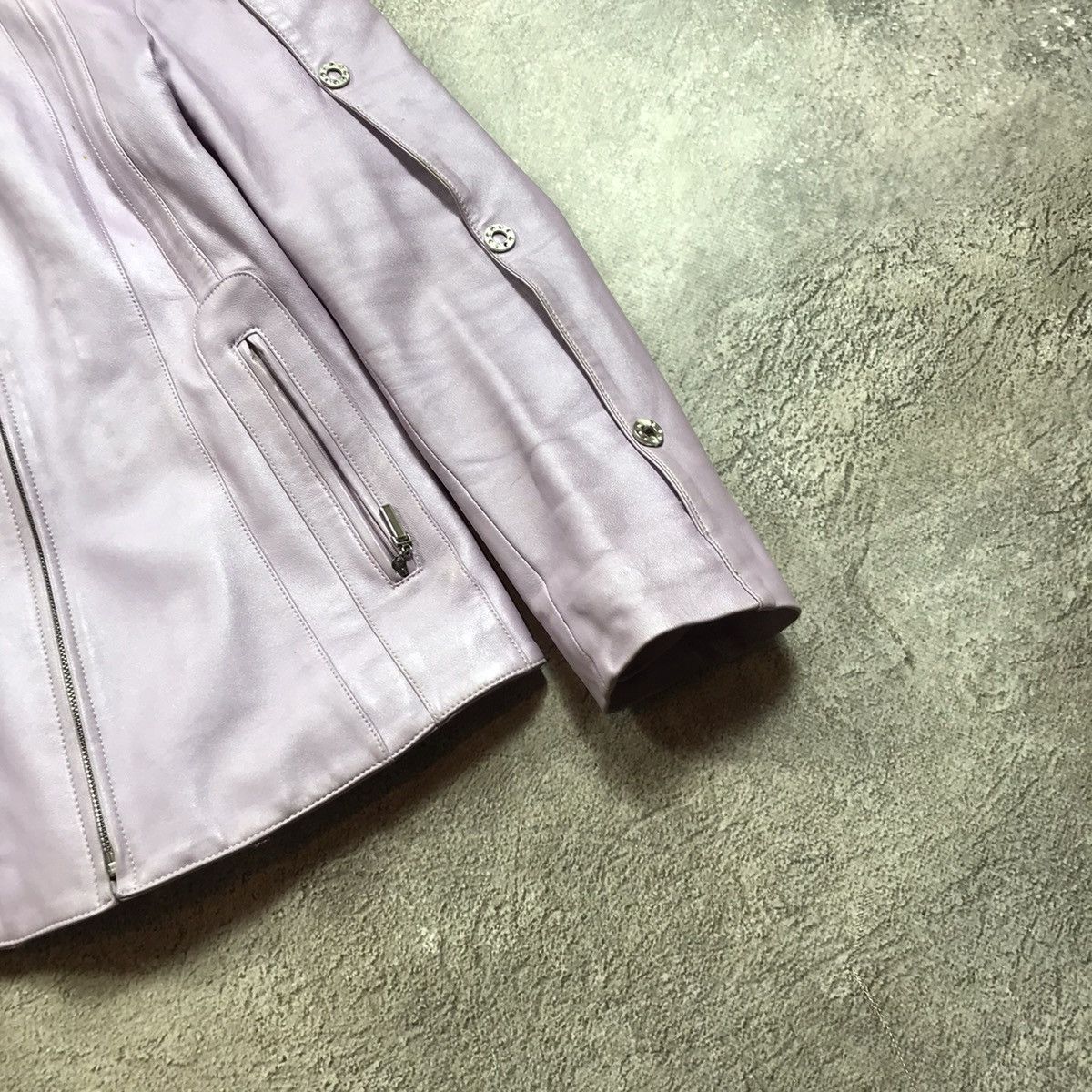 Vintage Vintage Y2K Lavender Leather Jacket Streetwear 90s Faded L Size L / US 10 / IT 46 - 5 Thumbnail