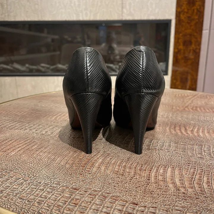 Louis Vuitton Louis Vuitton Black Patent Leather High Heels -2508 Size US 6.5 / EU 39-40 - 5 Thumbnail