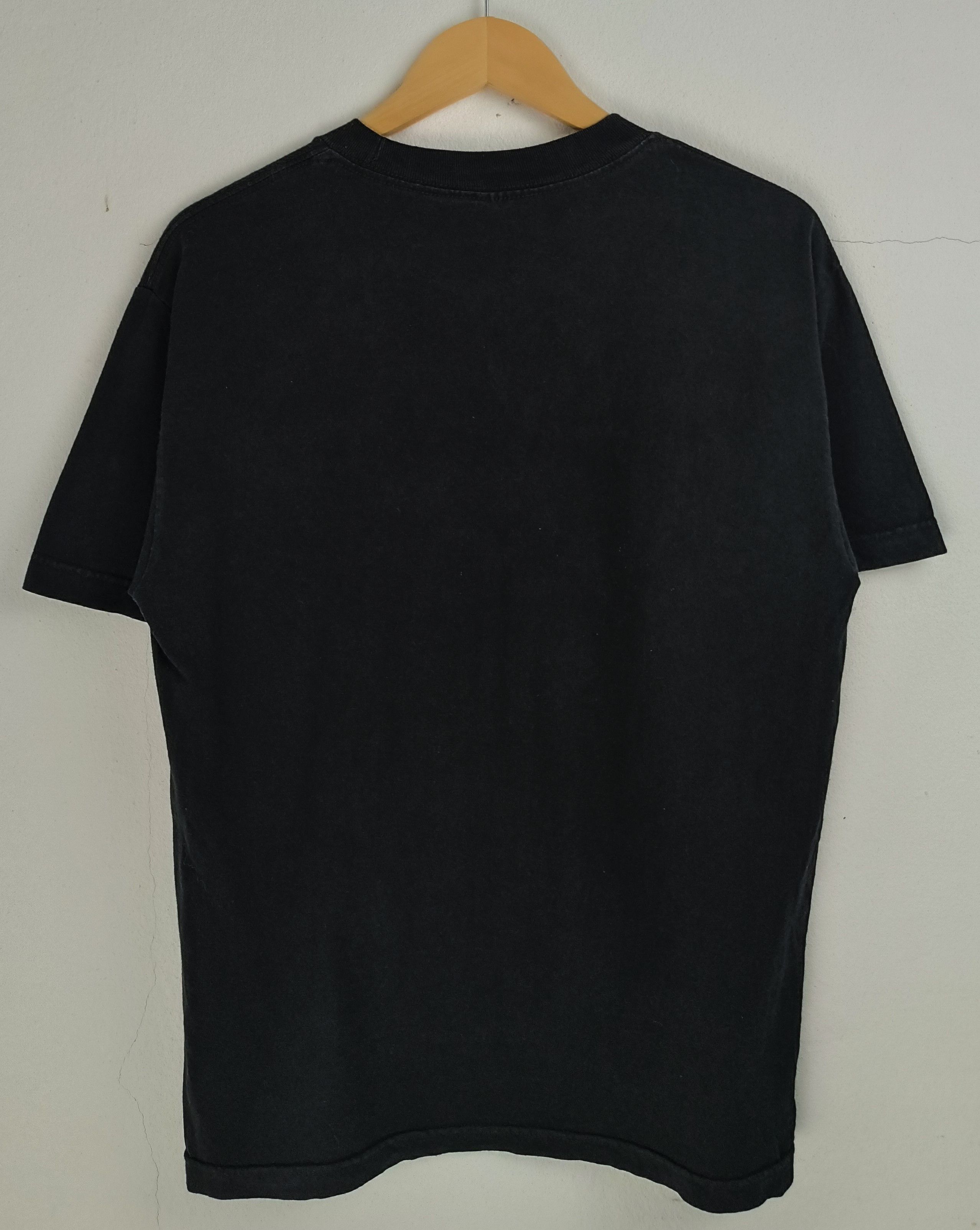Band Tees VINTAGE Y2K BRING ME THE HORIZON AOP emo 2000 panic Size US M / EU 48-50 / 2 - 5 Thumbnail