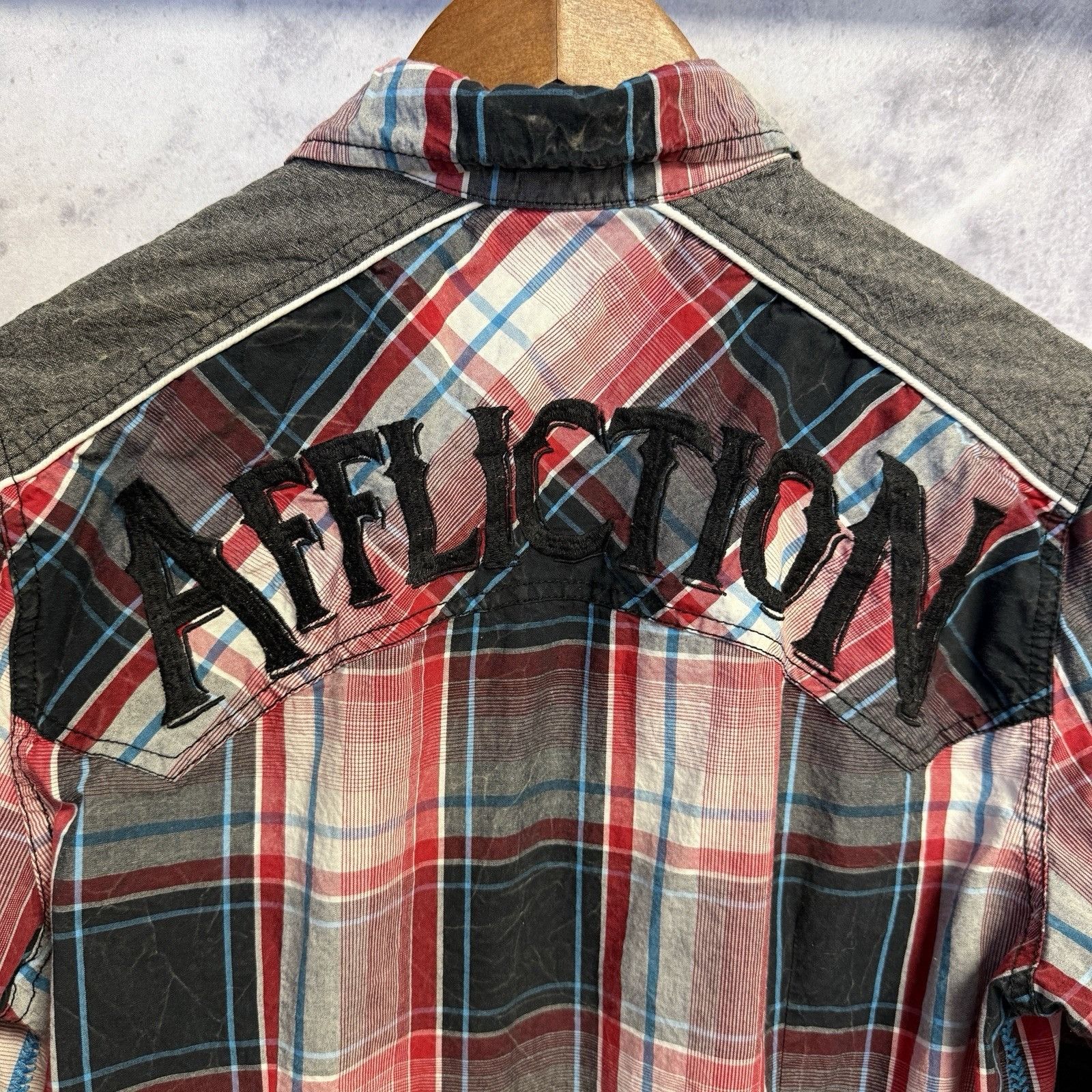 Affliction Affliction Button Up Shirt Mens Medium Red Plaid Long Sleeve Size US M / EU 48-50 / 2 - 5 Thumbnail