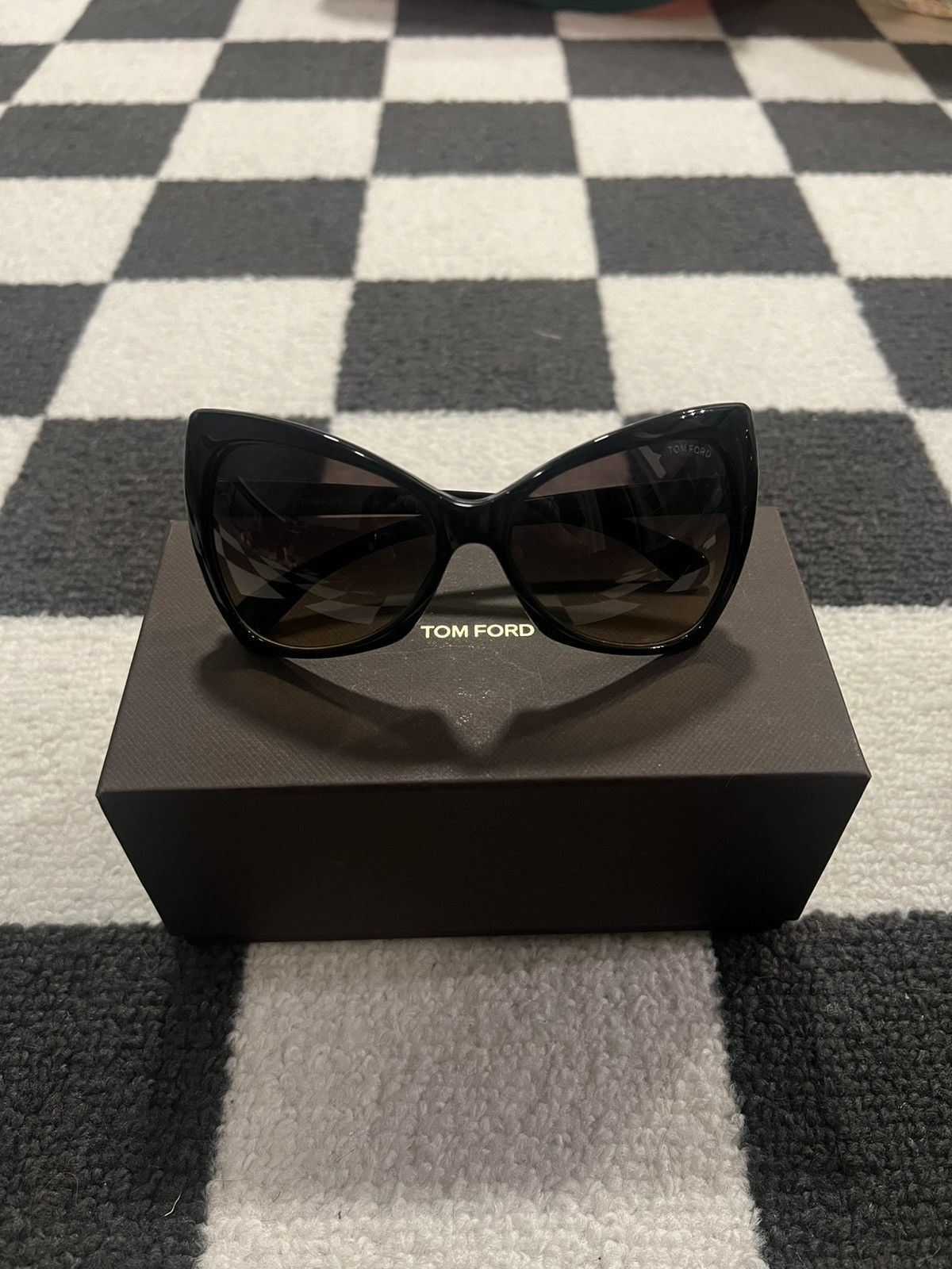 Tom Ford Vintage Tom Ford "Nico" Sunglasses Size ONE SIZE - 1 Thumbnail