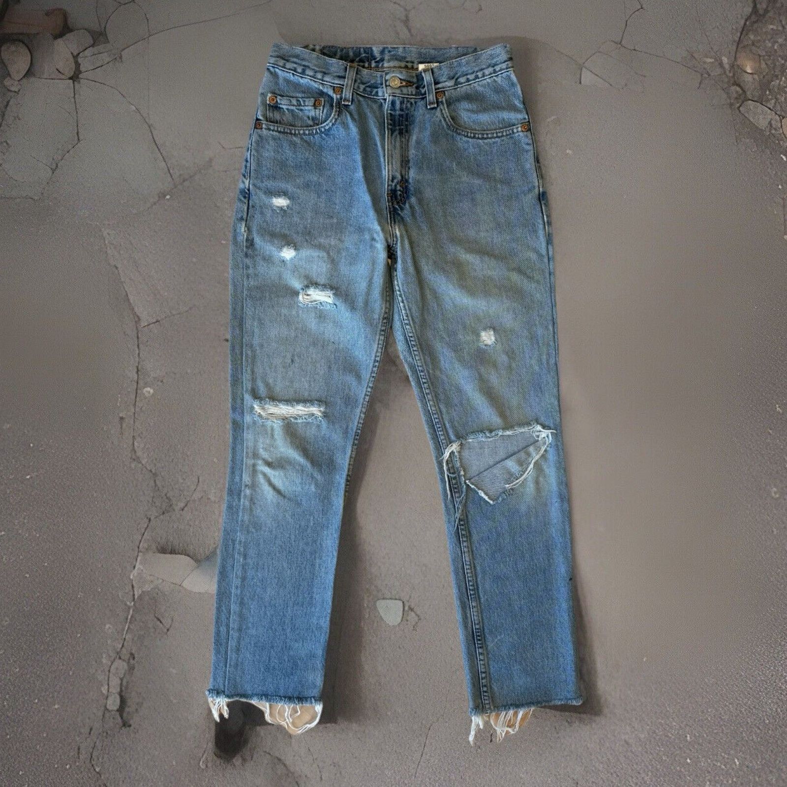 Levi's × Vintage Vintage Levis 505 Jeans 28 Blue Distressed Workwear Light Size US 28 / EU 44 - 1 Thumbnail