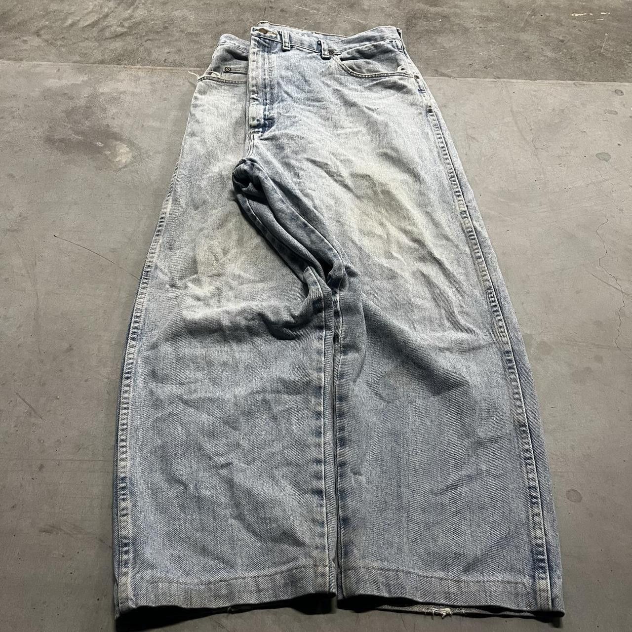 Vintage Vintage Y2K/2000s Baggy Skater Style Light Wash Denim Jeans! Size US 43 - 3 Thumbnail