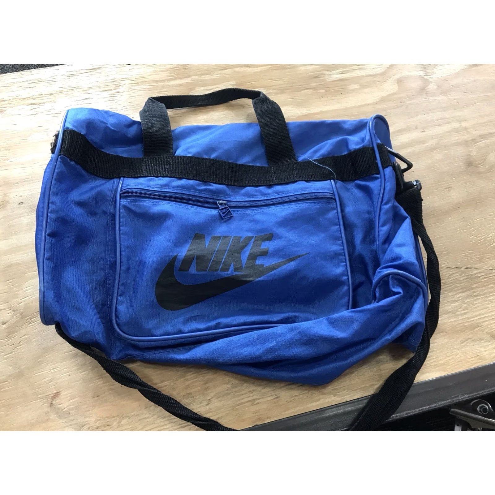 Nike VINTAGE Nike Sport Duffle Bag Size ONE SIZE - 2 Thumbnail