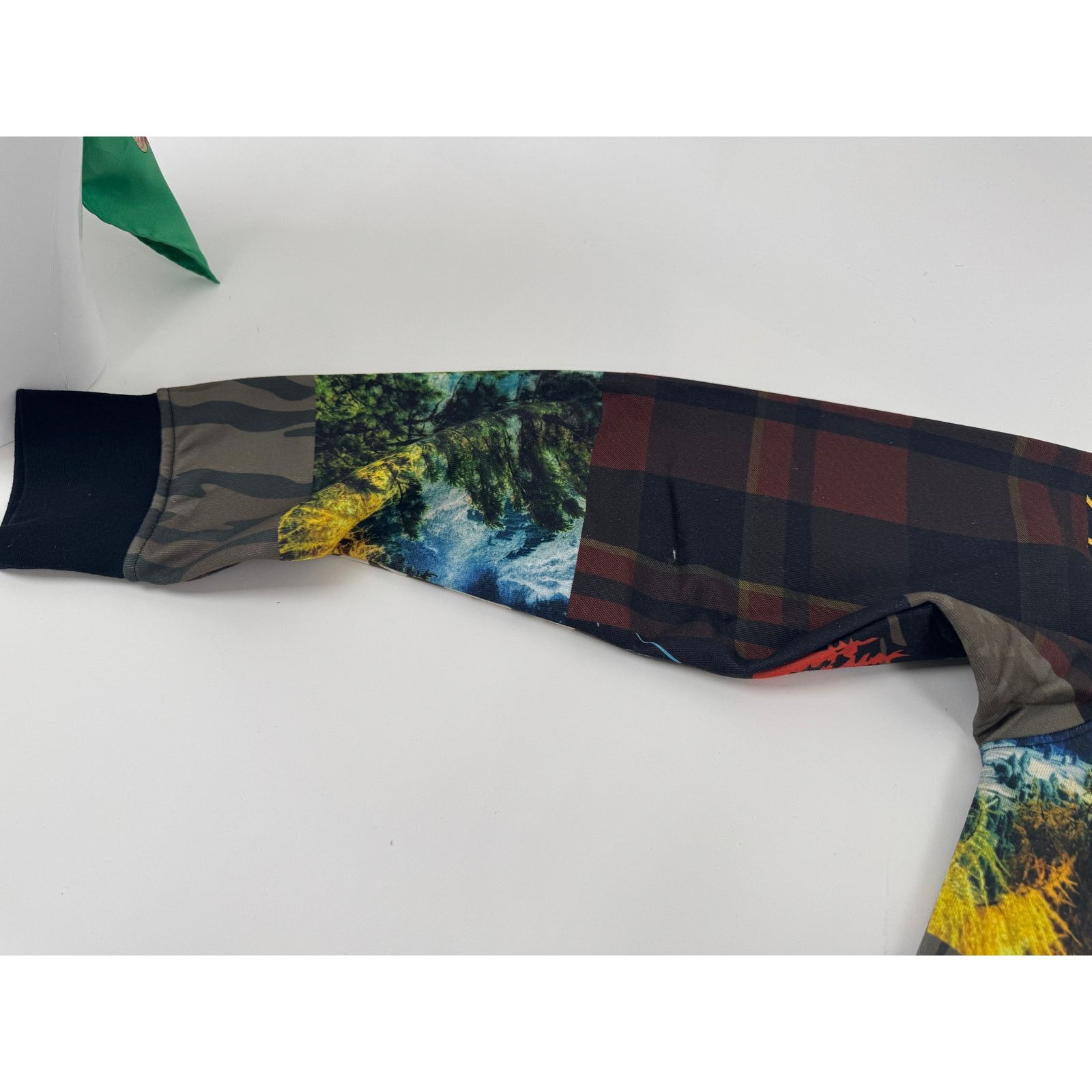Other Jeff Staple NWT Long Sleeve All Over Print Sweatshirt Size L Size US L / EU 52-54 / 3 - 6 Thumbnail