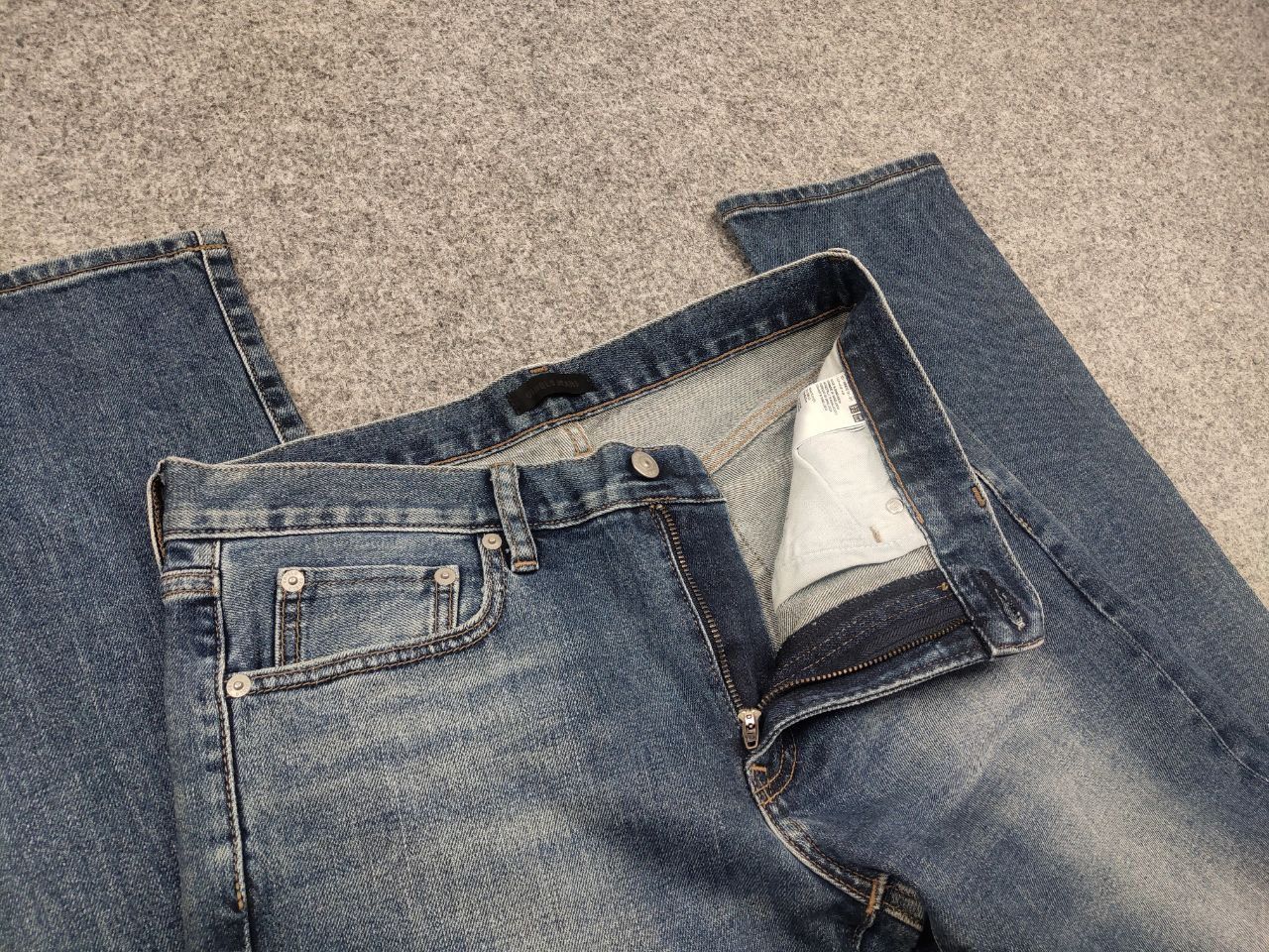 Uniqlo Uniqlo Japan Design Selvedge By Kaihara Faded denim Jeans Size US 31 - 11 Thumbnail