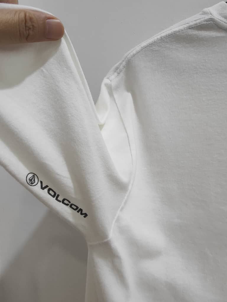Vintage Vintage × Volcom RARE🔥VINTAGE VOLCOM sketboarding big logo Size US M / EU 48-50 / 2 - 9 Thumbnail