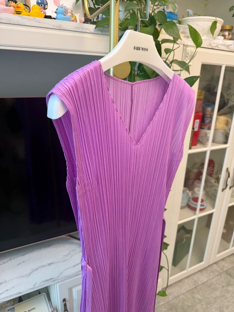Issey Miyake Issey Miyake size:2 Pinkish-purple pleated dress Size S / US 4 / IT 40 - 6 Thumbnail