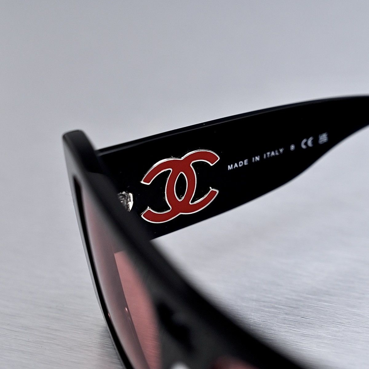 Chanel CHANEL 0CH5539 1231D7 SUNGLASSES Size ONE SIZE - 4 Thumbnail
