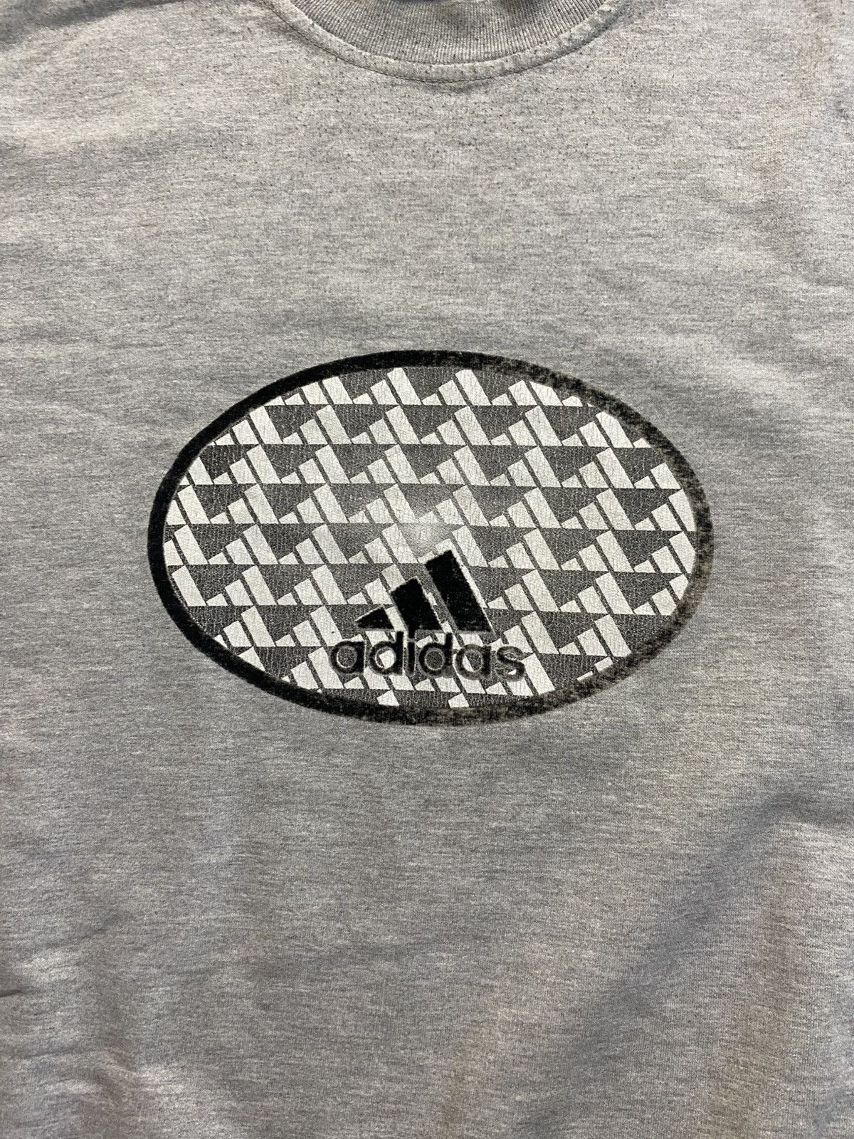 Adidas Adidas vintage sweatshirt central logo boxy oversized Size US L / EU 52-54 / 3 - 4 Thumbnail