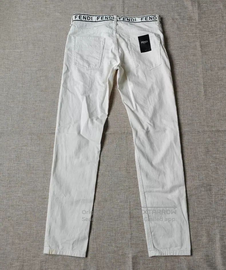Fendi Fendi White casual denim jeans with letter embroidery on w Size US 34 / EU 50 - 5 Thumbnail