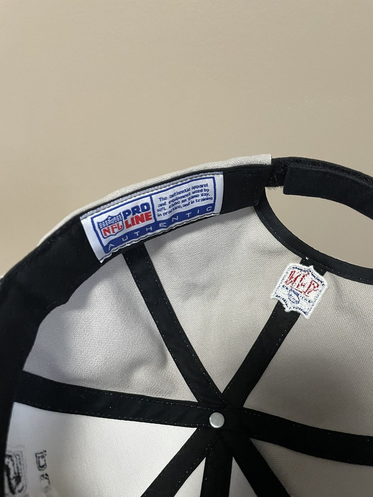 NFL × Vintage Vintage Oakland Raiders NFL Proline Reebok Adjustable Hat Size ONE SIZE - 8 Thumbnail