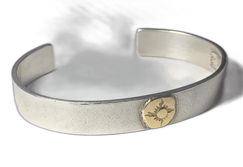 Japanese Brand adjustable silver tone bracelet Size ONE SIZE - 1 Thumbnail