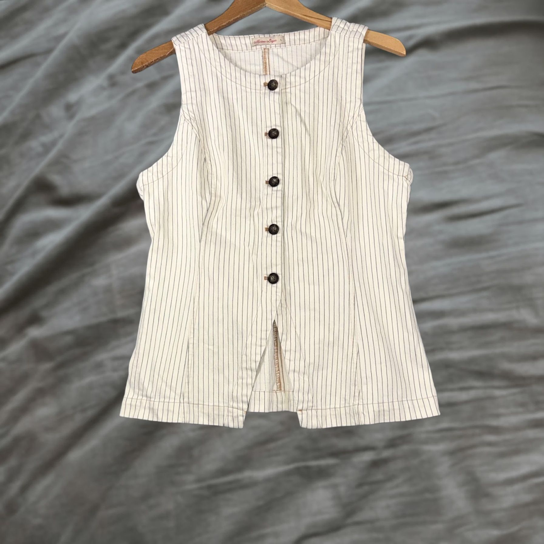 Marine Layer Marine Layer Blouse Womens L White Striped Button Front Sleeveless Twill Top Size L / US 10 / IT 46 - 1 Thumbnail