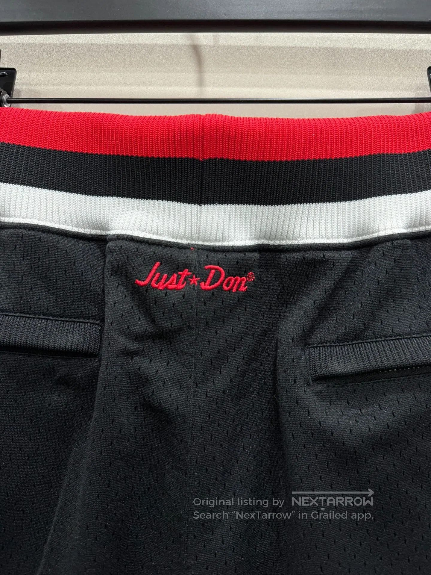 Mitchell & Ness Mitchell Ness Bulls Shorts XL. Size US 26 / EU 42 - 6 Thumbnail