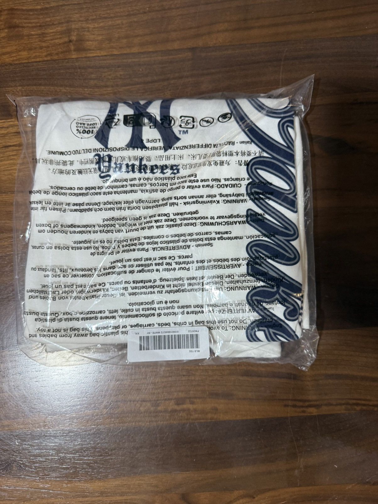 Supreme SUPREME Supreme®/MLB Teams Tee New York Yankees T-Shirt XXL Size US XXL / EU 58 / 5 - 4 Thumbnail