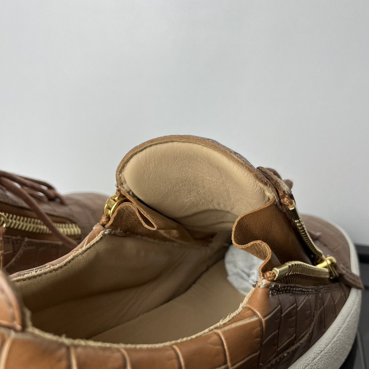 Giuseppe Zanotti Giuseppe Zanotti Derapage Moc-Croc Double-Zip Sneakers Size US 7.5 / EU 40-41 - 10 Thumbnail
