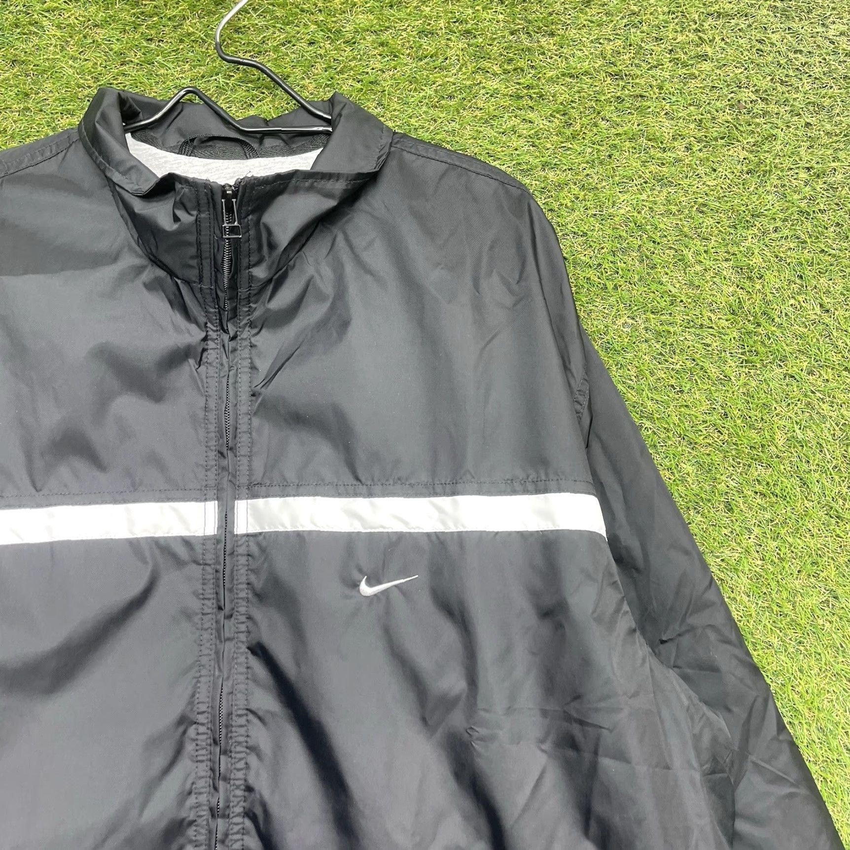 Nike VINTAGE Nike Track Jacket Mens XL Black Full Zip Up Windbreaker Fleece Lined Y2K Size US XL / EU 56 / 4 - 2 Thumbnail