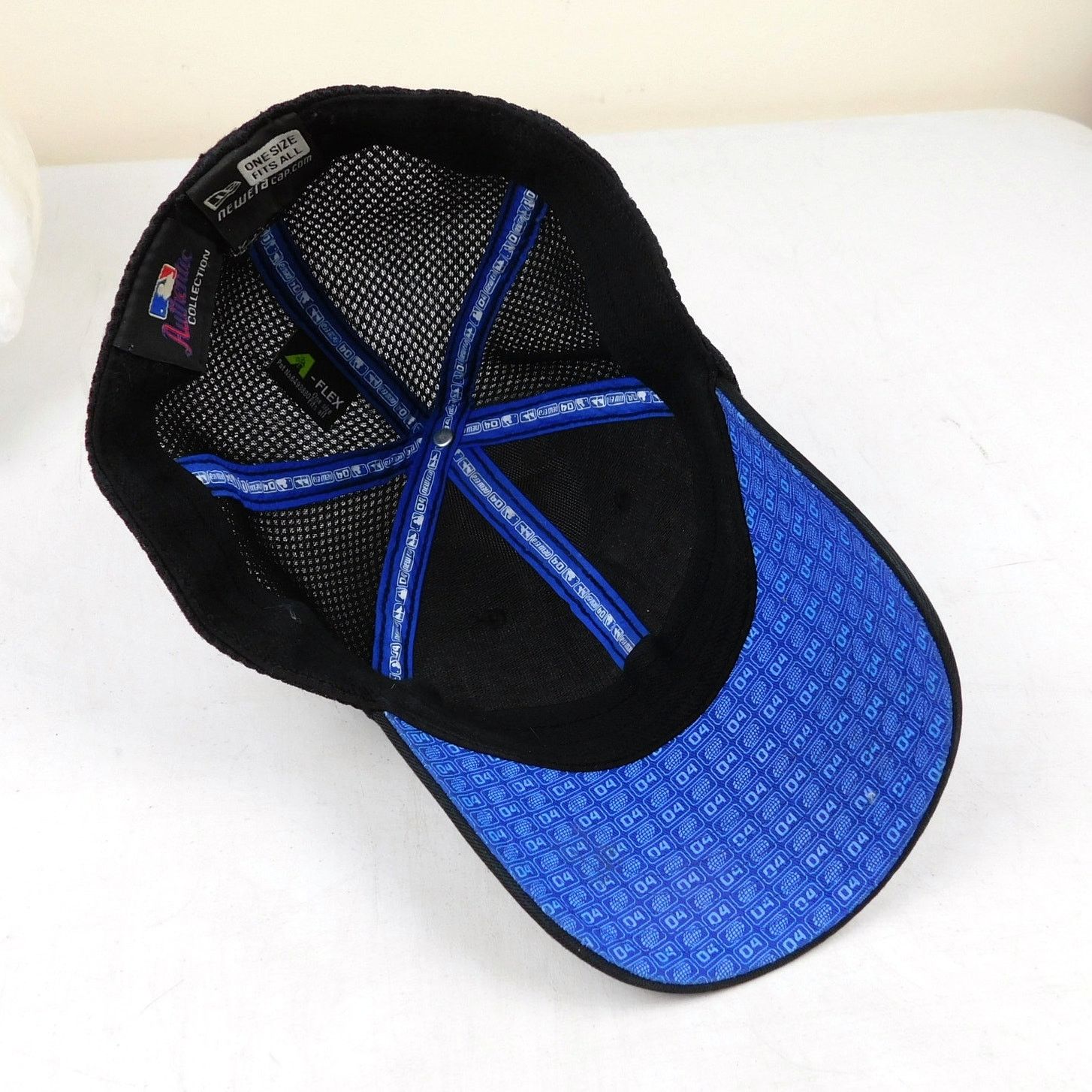 New Era Boston Red Sox 2004 World Series Champions Hat Flex Fit OSFA Size ONE SIZE - 6 Thumbnail