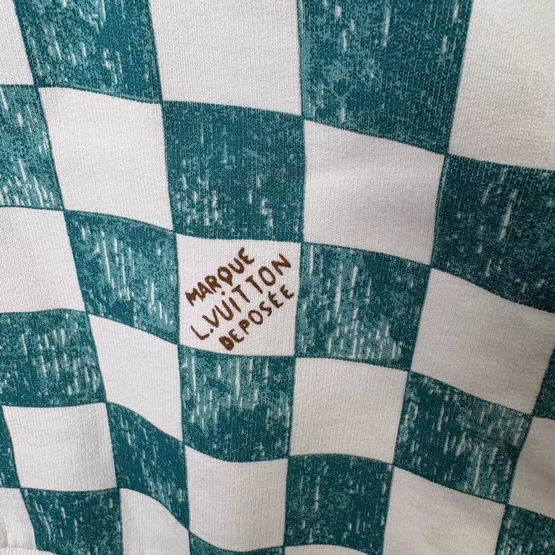 Louis Vuitton Louis Vuitton Checkerboard Sweatshirt Size US XXL / EU 58 / 5 - 5 Thumbnail