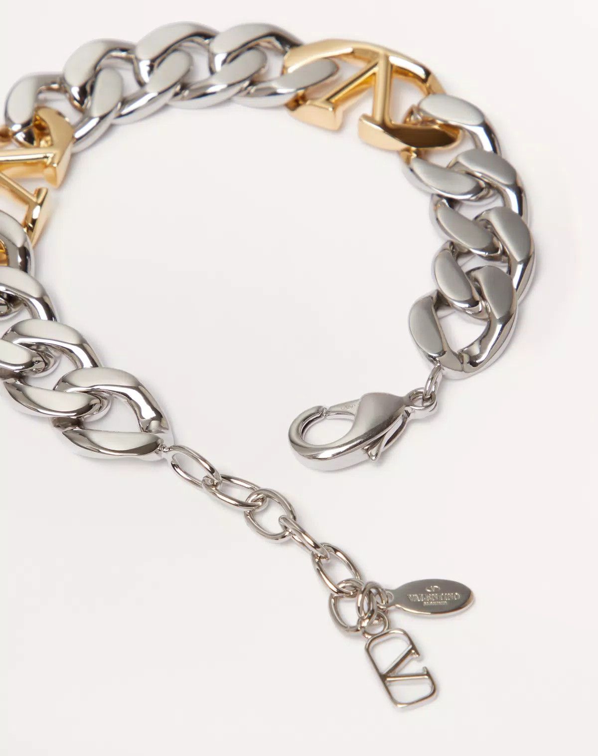 Valentino oc11z0725 Size:OS/ Vlogo Chain Metal Bracelet in Silver Size ONE SIZE - 4 Thumbnail
