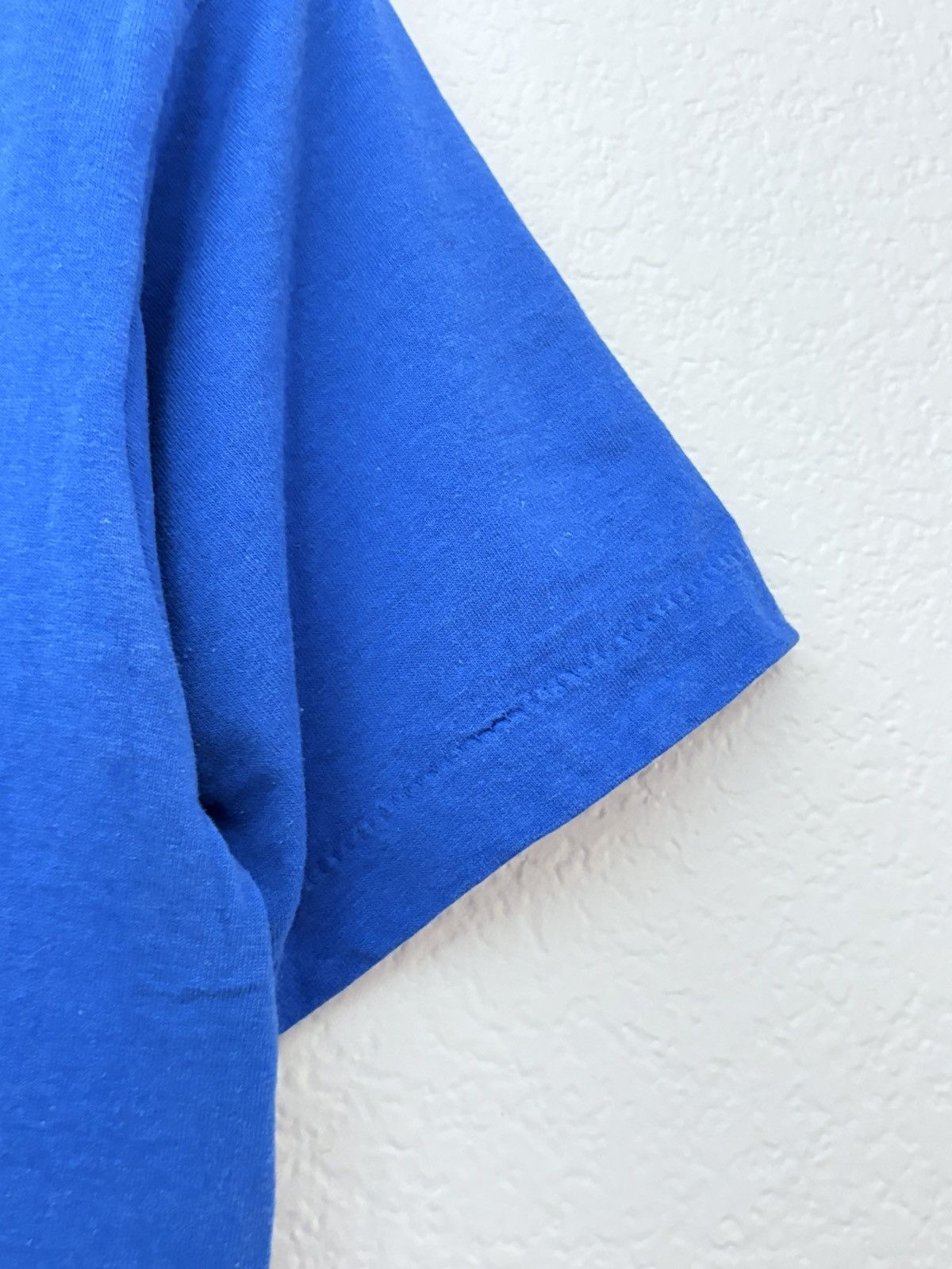 Vintage 80’s US Weightlifting Vintage Faded Blue Screen Stars Tee Size US M / EU 48-50 / 2 - 7 Thumbnail
