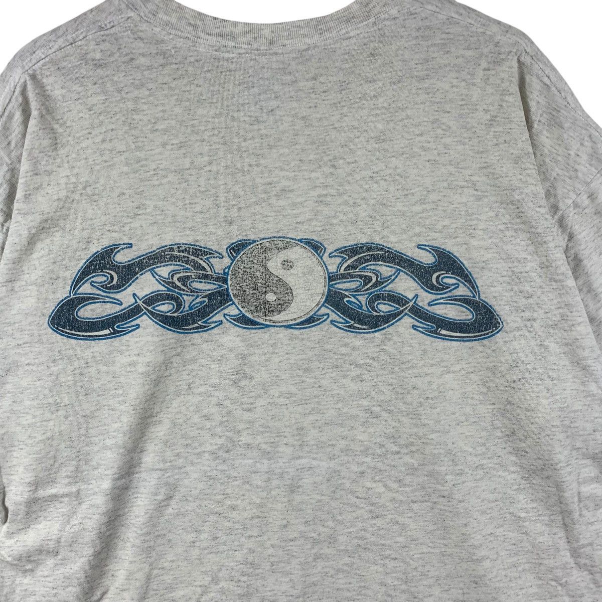 Vintage Vintage 90’ GUAM USA FLAME Tattoo Ying Yang Surf Tee Shirt Size US XL / EU 56 / 4 - 6 Thumbnail