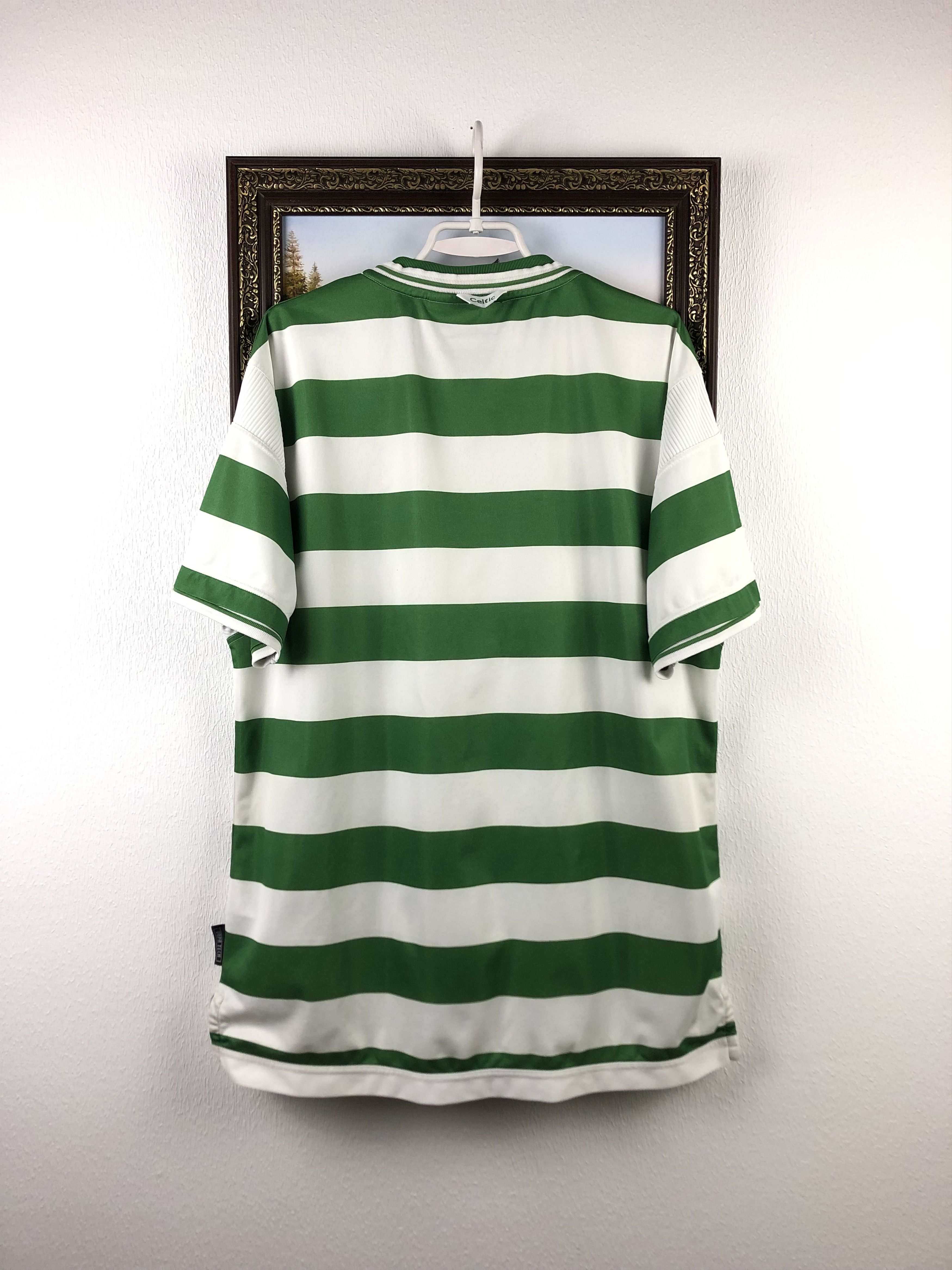 Vintage Celtic Home football shirt 2001 Soccer Umbro Jersey Trikot Size US XL / EU 56 / 4 - 10 Thumbnail