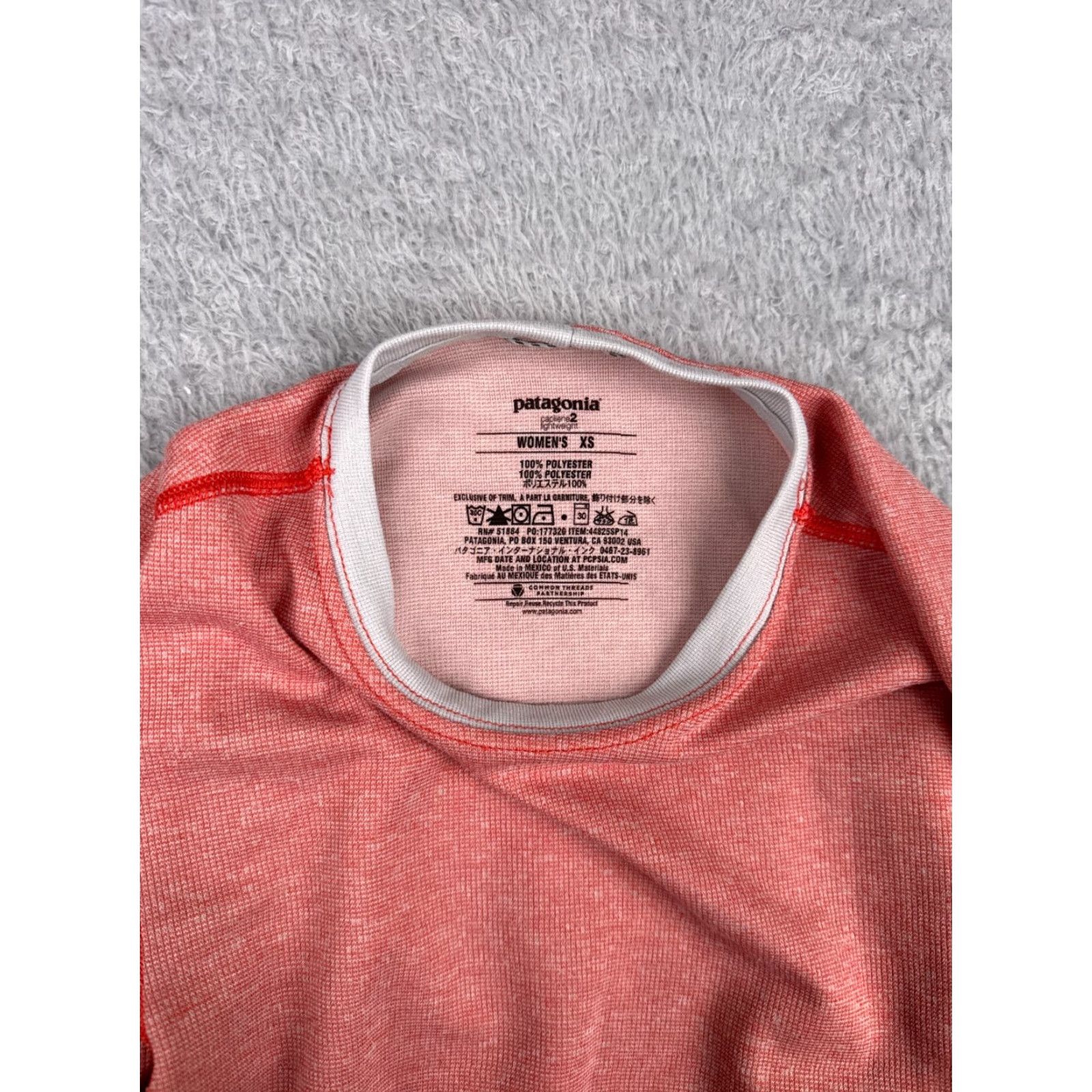 Patagonia Patagonia Shirt Womens XS Pink Capilene 2 Lightweight Long Sleeve Crew Neck T-Shirt Casual Outdoor Size XS / US 0-2 / IT 36-38 - 2 Thumbnail
