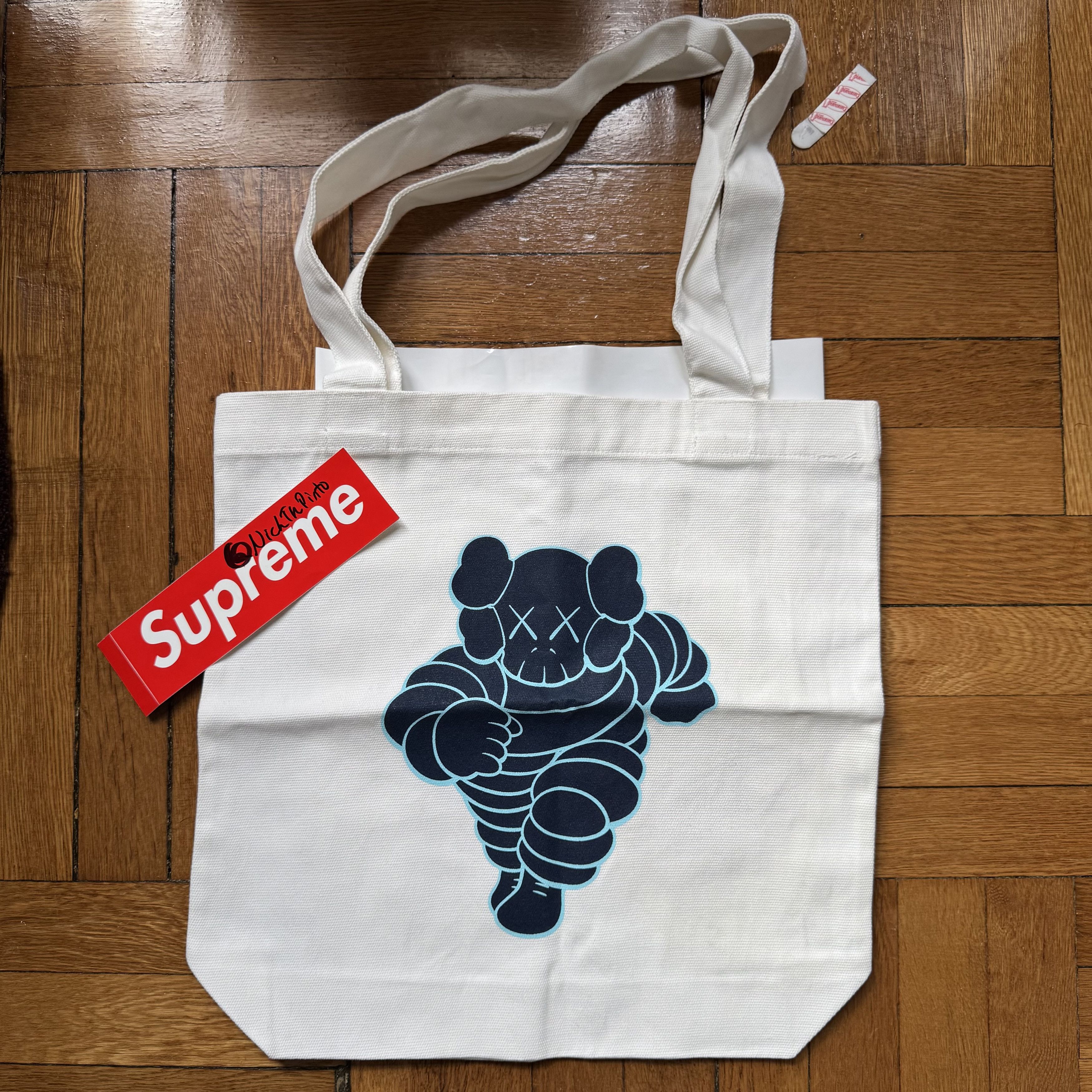 Kaws CHUM Tote Bag Size ONE SIZE - 1 Thumbnail