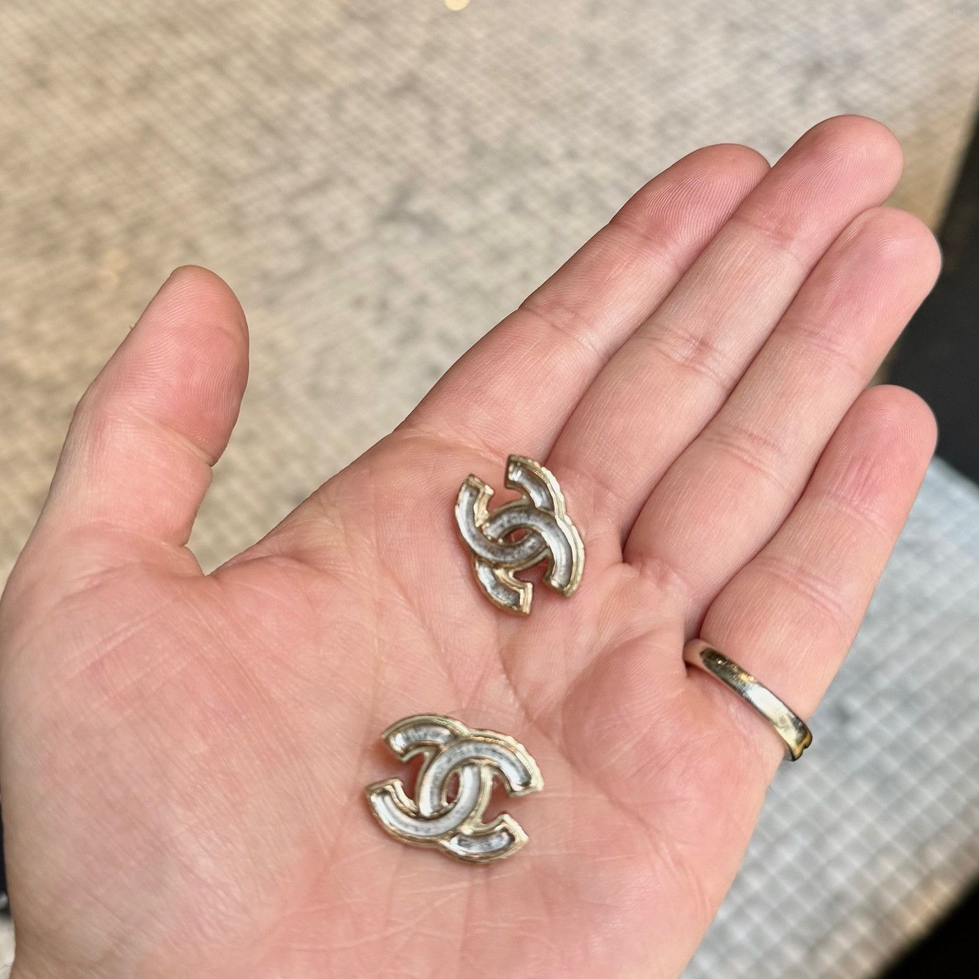 Chanel Chanel 2012 Mother Of Pearl & Gold CC Stud Earrings Size ONE SIZE - 8 Thumbnail
