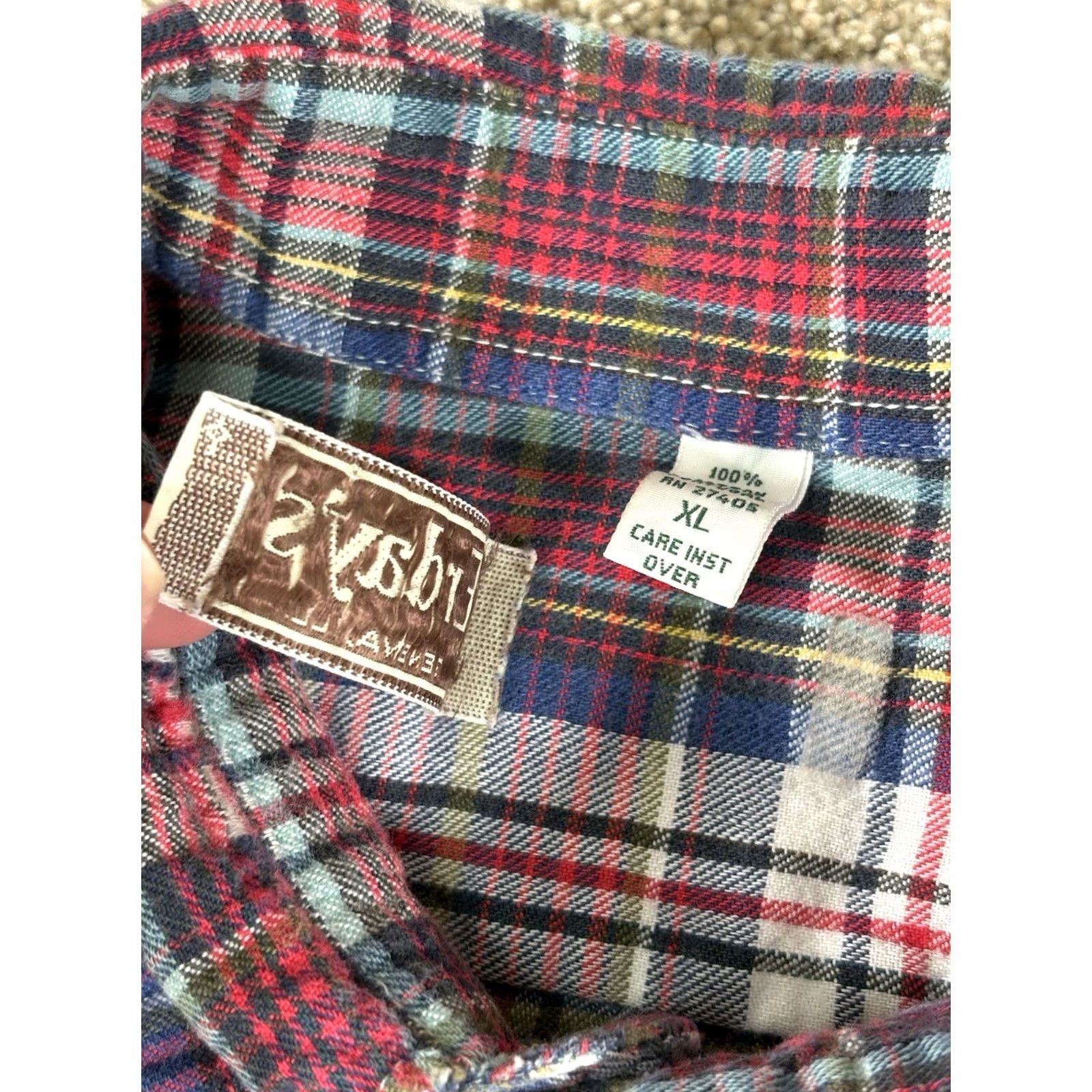 Vintage VINTAGE Erday’s Geneva ILL Red Plaid Long Sleeve Flannel 100% Cotton • Size XL Men Shirt Red Plaid Long Sleeve Button-Up Size US XL / EU 56 / 4 - 4 Thumbnail