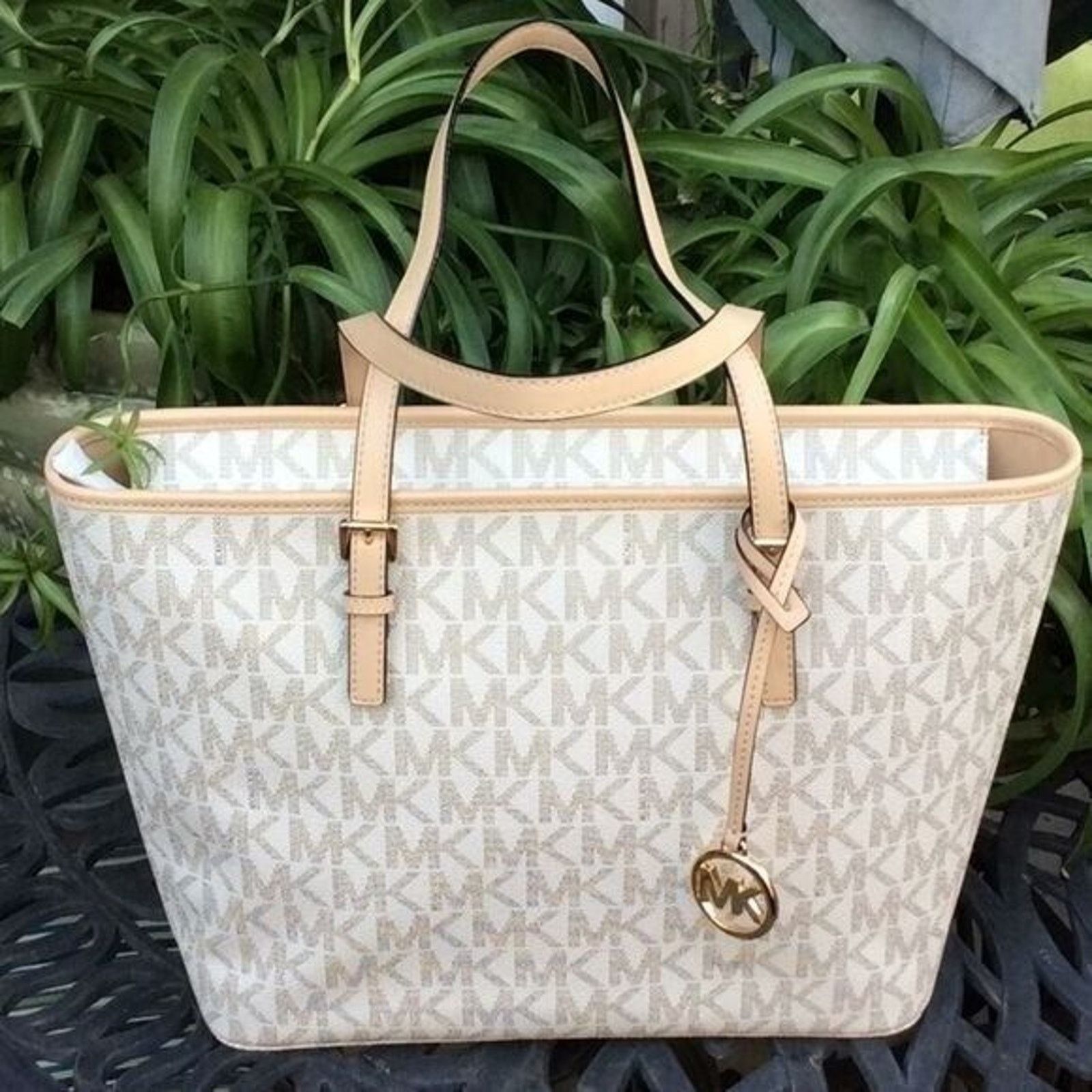 Michael Kors Signature Tote Size-16” x 10” x6