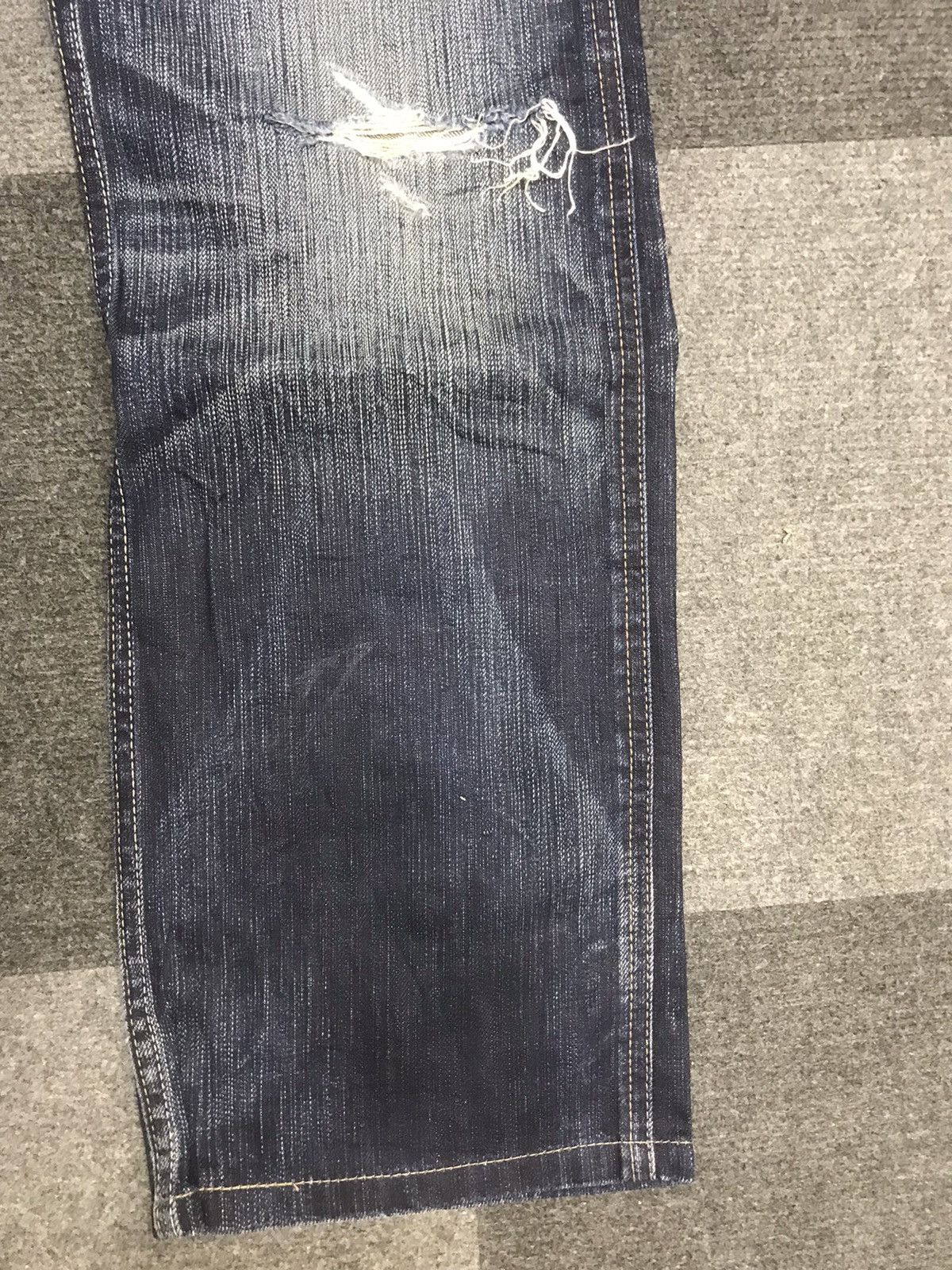 Japanese Brand BACK NUMBER Distressed Buckle Back Jeans Size US 31 - 8 Thumbnail