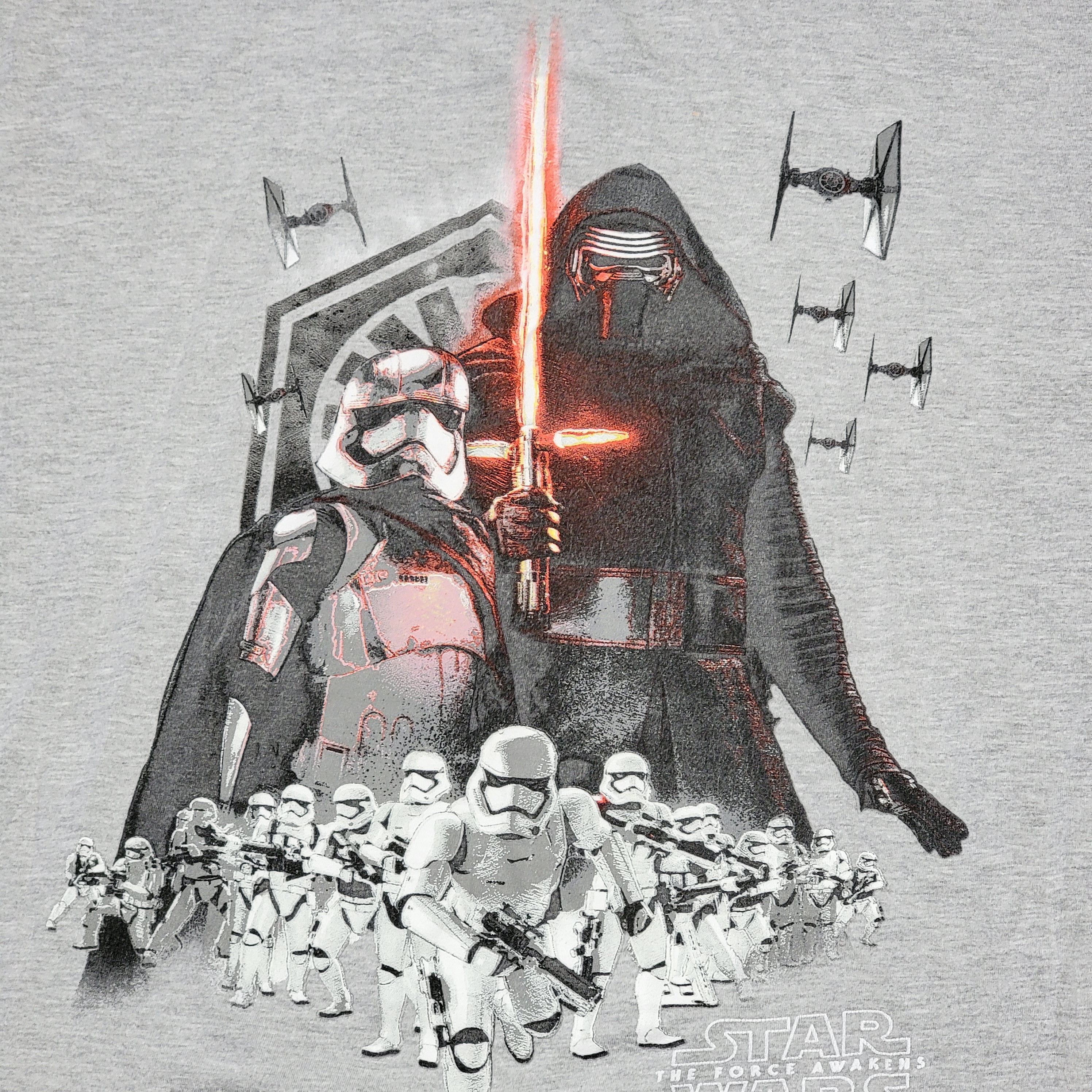 Star Wars Star Wars SS Unisex Tee Kylo Ren & Captain Phasma - Size XL Size US XL / EU 56 / 4 - 2 Thumbnail