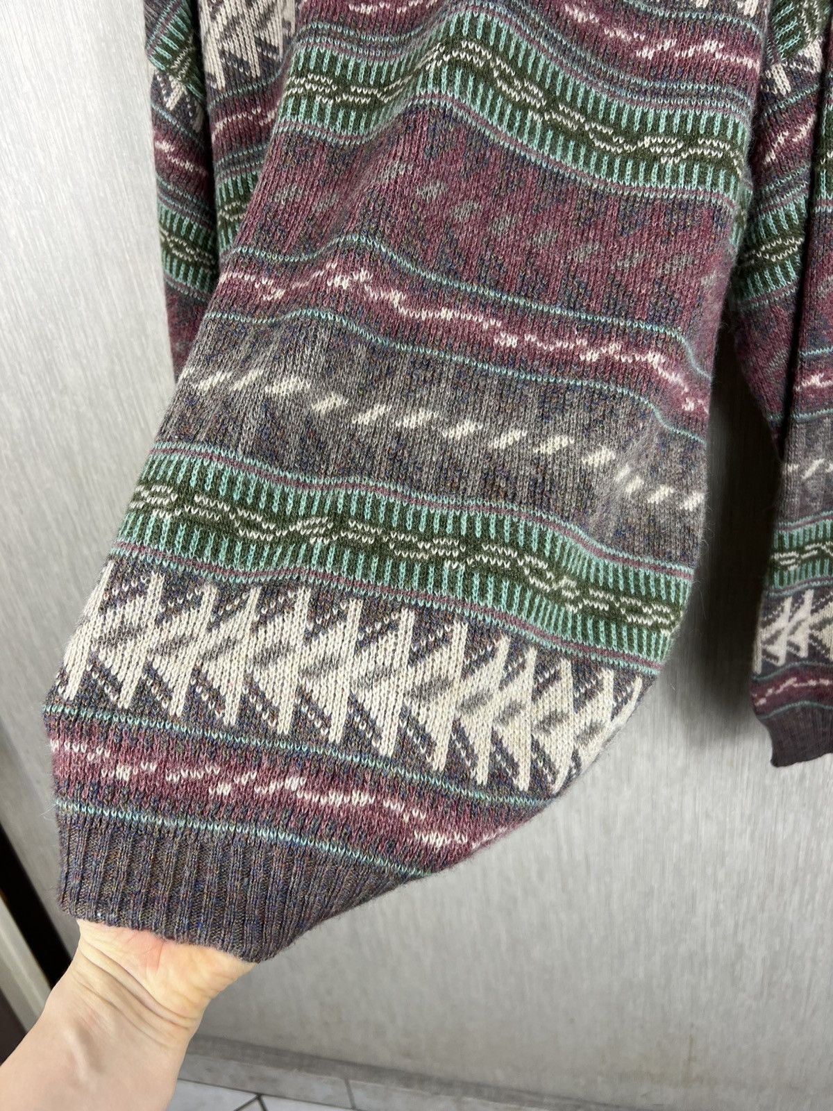 Acne Studios Vintage Tom Hanbury patterned wool sweater retro acne style Size US L / EU 52-54 / 3 - 12 Thumbnail