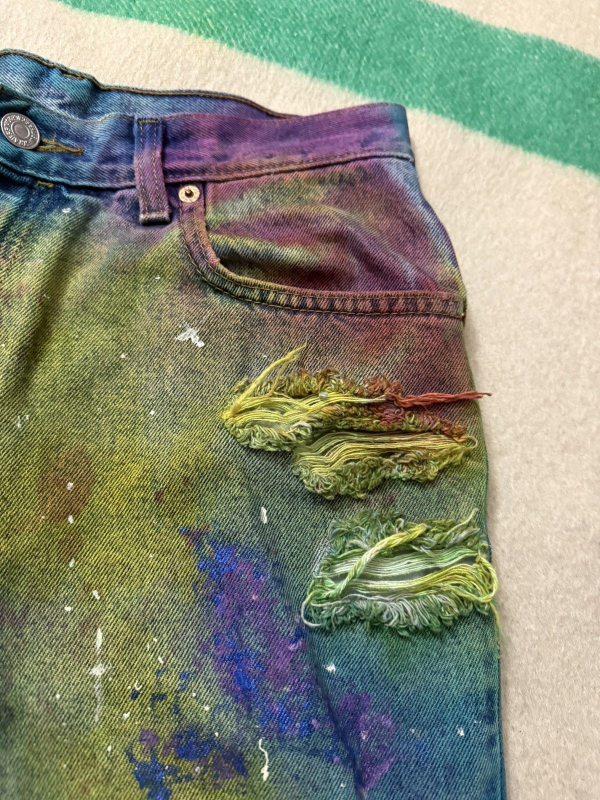 (SOUND)+(VISION) × Levi's × Levi's Vintage Clothing Vintage 90s Tie Dye Paint Splatter 550 Levi’s Jeans 28x28 Size US 28 / EU 44 - 14 Thumbnail