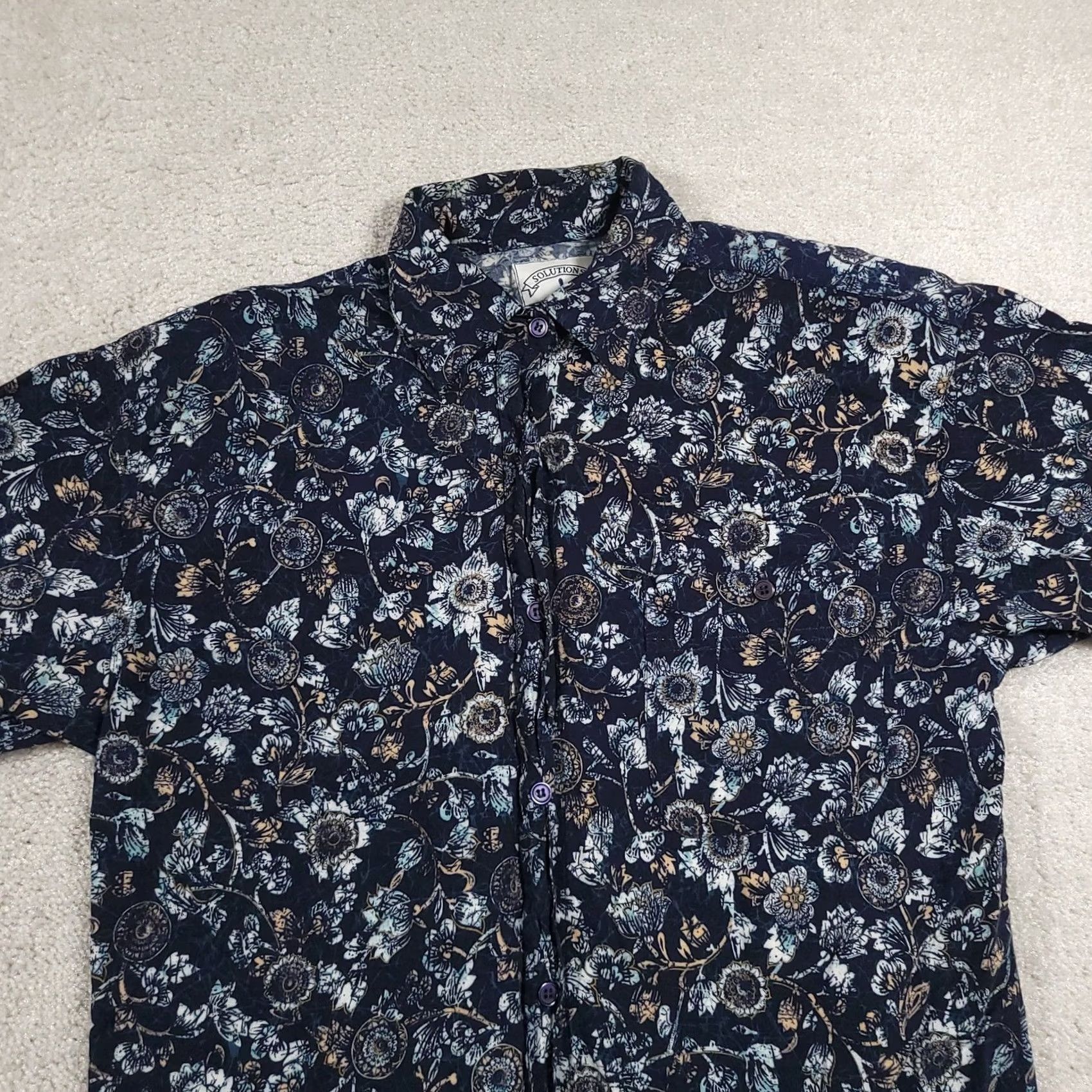 Vintage VINTAGE Solutions Shirt Women's Large Blue Floral Button Up Short Sleeve Rayon Casual Size L / US 10 / IT 46 - 3 Thumbnail