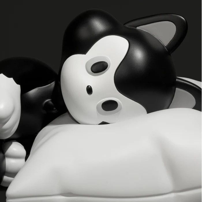 Japanese Brand TIDE Pillow Vinyl Figure Lamp Edition of 300 Size ONE SIZE - 3 Thumbnail