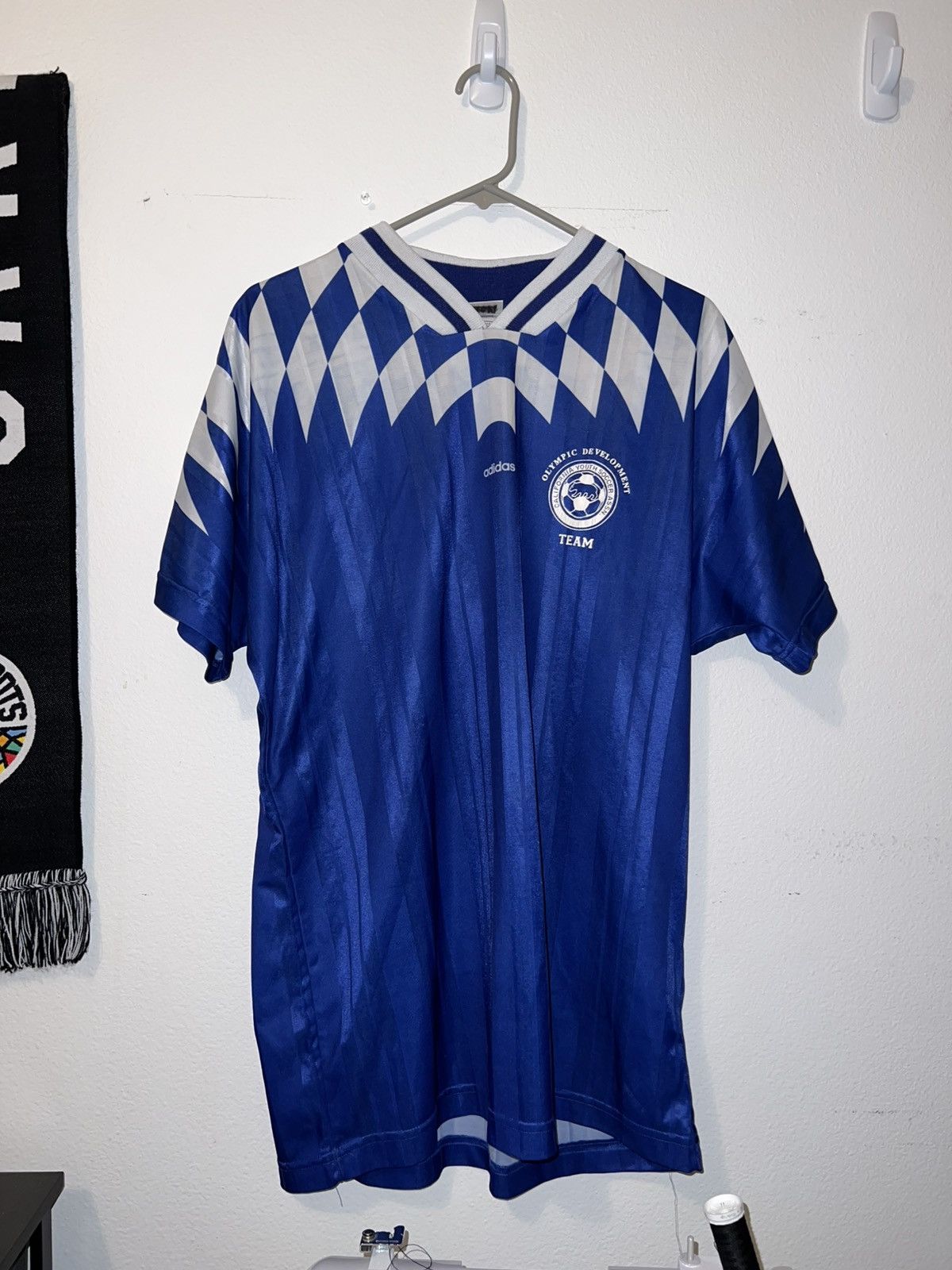 Adidas × Vintage Vintage Adidas Soccer Jersey Size US L / EU 52-54 / 3 - 1 Thumbnail