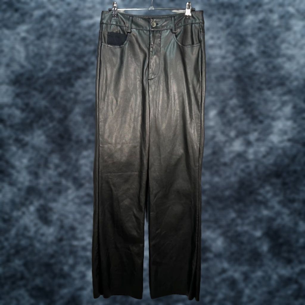 Vintage Tiger Mist Womens Pants Black Faux Leather Straight Leg M Regular 31in Inseam Adults Womens Tiger Mist Black Faux Leather Straight Leg Pants Size 32" / US 10 / IT 46 - 1 Thumbnail