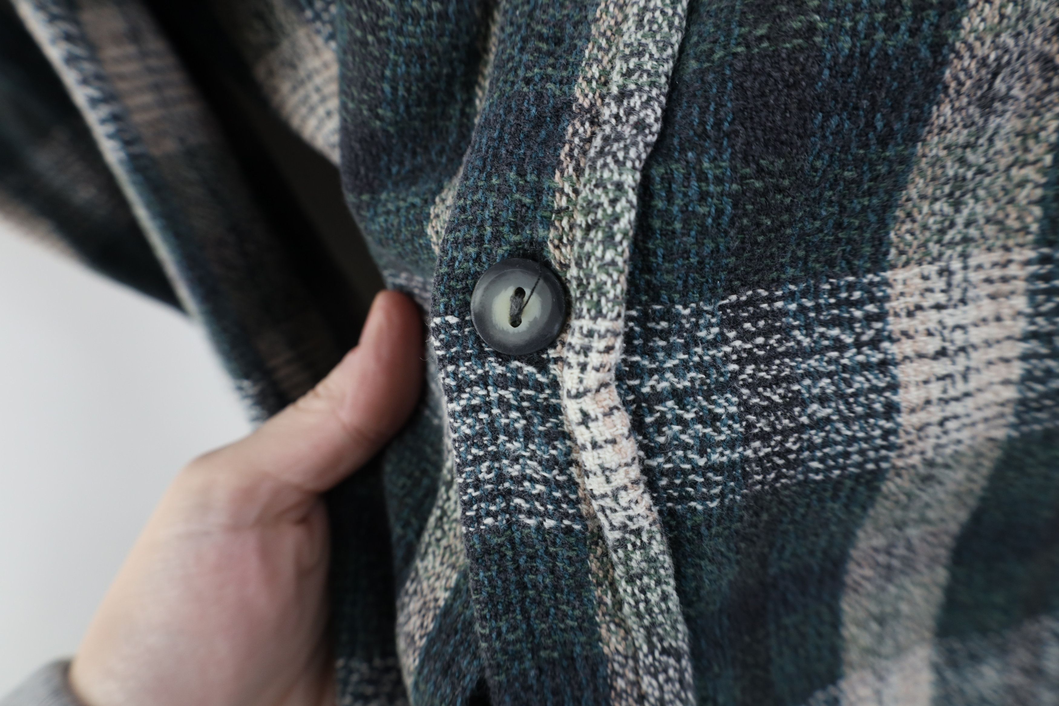 Vintage Vintage 90s Streetwear Tweed Collared Button Shirt Plaid Size US L / EU 52-54 / 3 - 5 Thumbnail