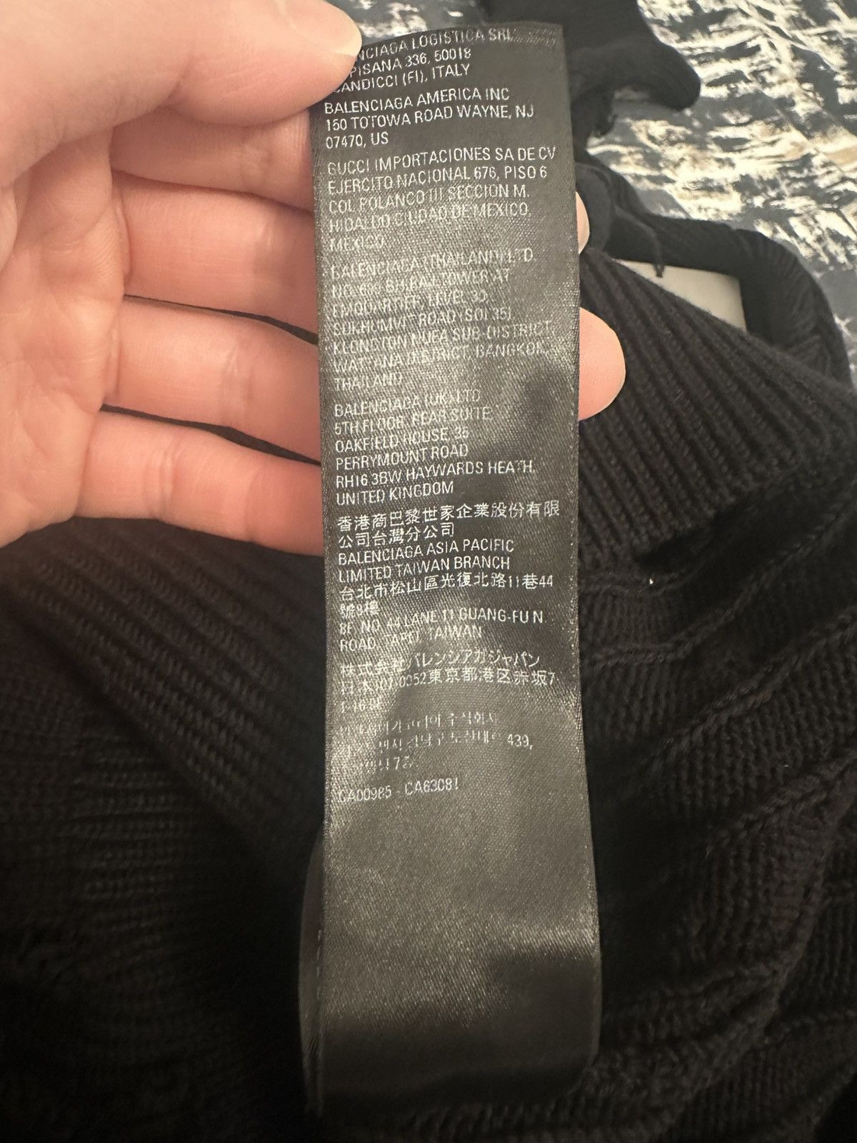 Balenciaga Balenciaga Distressed/destroyed Turtleneck Cable knit Size US S / EU 44-46 / 1 - 10 Thumbnail