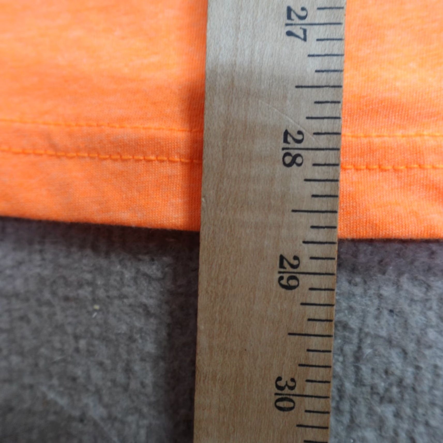American Apparel VINTAGE American Apparel Ra Ra Riot Shirt Large Orange Em broidered USA Crew Neck T-Shirt Men L Orange USA 90s Size US L / EU 52-54 / 3 - 4 Thumbnail