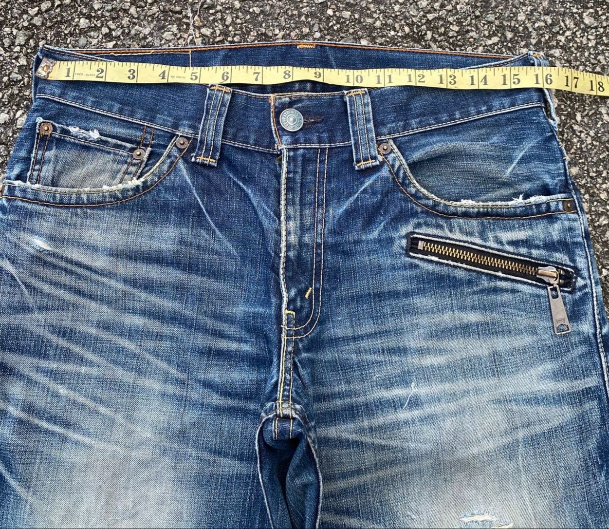 Levi's Vintage Levis Distressed Denim Kurt Cobain Style Size US 32 / EU 48 - 4 Thumbnail