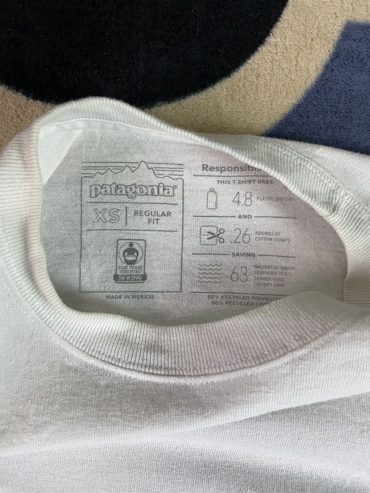 Patagonia patagonia long sleeve t-shirt 📸 Size US M / EU 48-50 / 2 - 3 Thumbnail